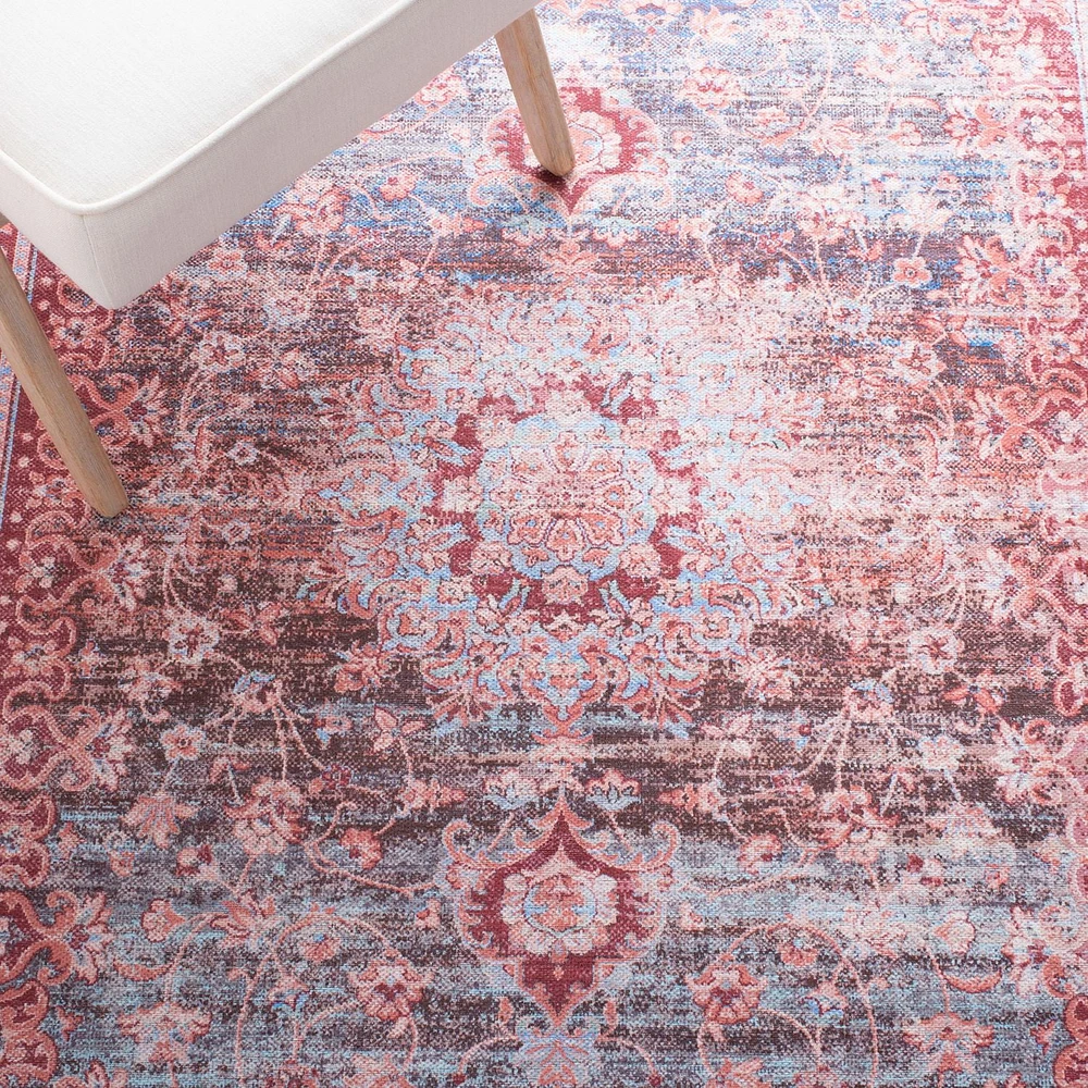 SAFAVIEH Serapi Chase Oriental Area Rug