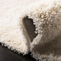 Safavieh California Solid Plush Shag Area Rug