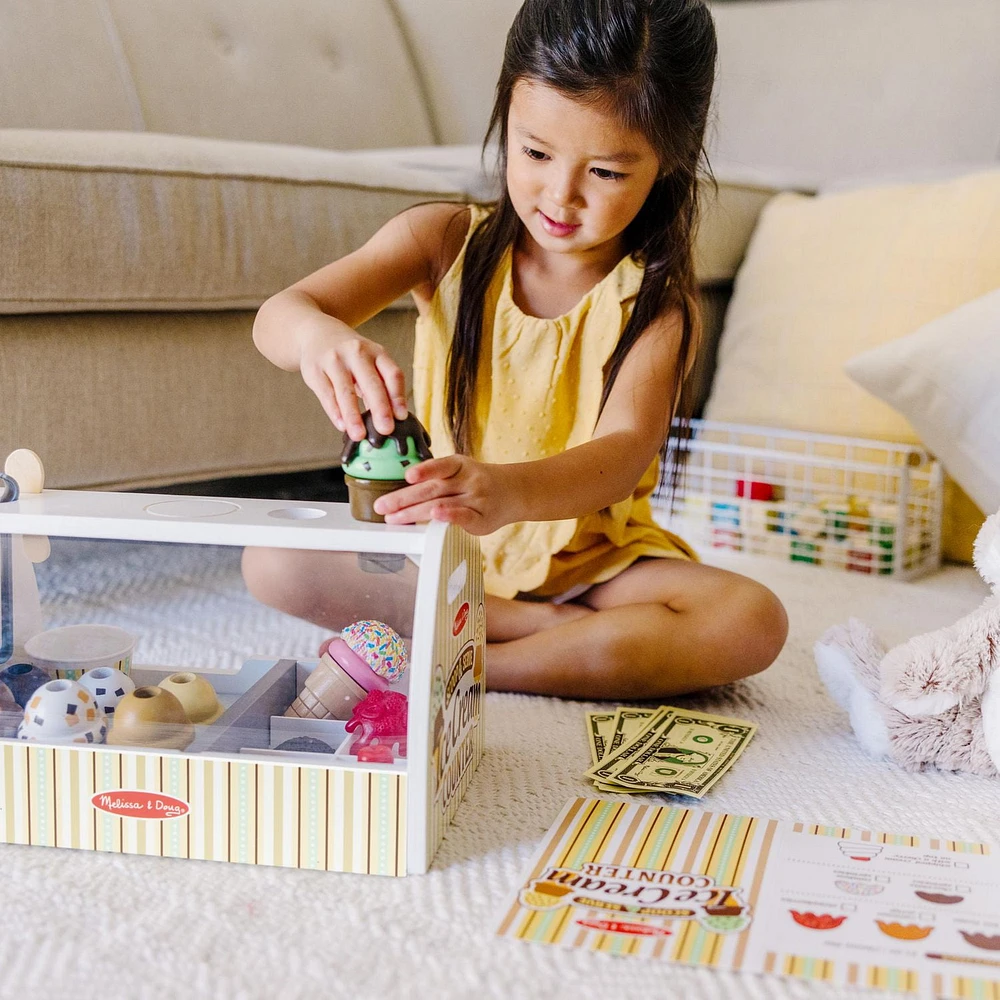 Melissa & Doug Wooden Scoop and Serve Ice Cream Counter (28 pcs) - Play Food and Accessories