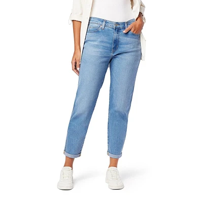 Signature by Levi Strauss & Co.® Women’s Heritage Boyfriend Jeans