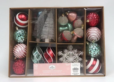 40 COUNTS SHATTERPROOF ORNAMENT SET