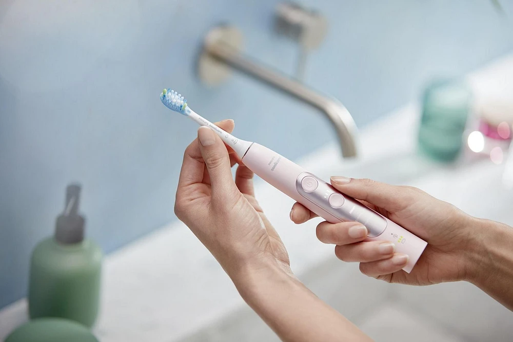 Philips Sonicare ExpertClean 7300 Brosse à Dents Électrique avec Bluetooth & Étui de Transport, HX9610/18, Rose
