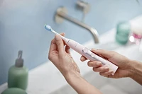 Philips Sonicare ExpertClean 7300 Brosse à Dents Électrique avec Bluetooth & Étui de Transport, HX9610/18, Rose