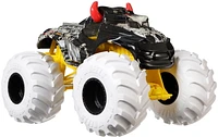 Hot Wheels Monster Trucks Steer Clear Vehicle