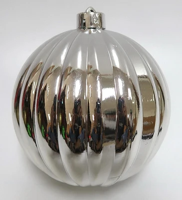 1CT 130MM SHATTERPROOF ORNAMENT