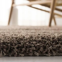 Safavieh California Solid Plush Shag Area Rug
