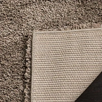 Safavieh California Solid Plush Shag Area Rug