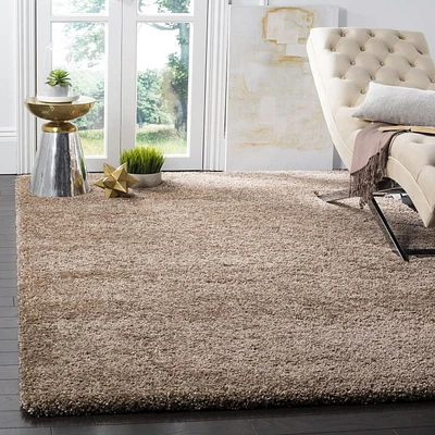 Safavieh Milan Harlow Solid Shag Area Rug