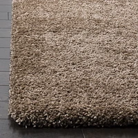 Safavieh Milan Harlow Solid Shag Area Rug