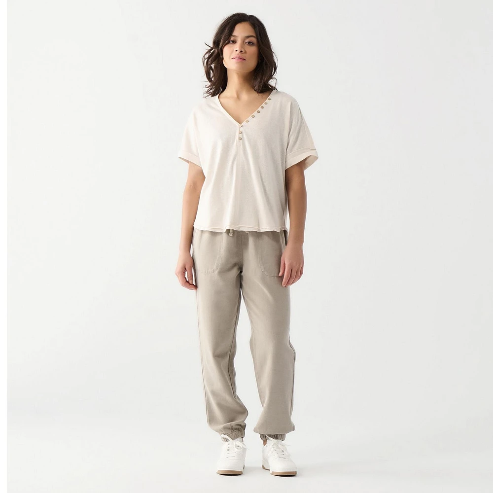 DV A loose fitting