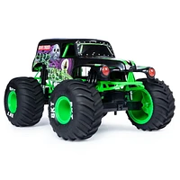 Monster Jam Official Grave Digger Remote Control Monster Truck