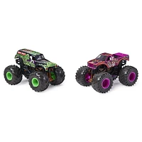 Monster Jam, Official Grave Digger vs. Calavera Color-Changing Die-Cast Monster Trucks, 1:64 Scale