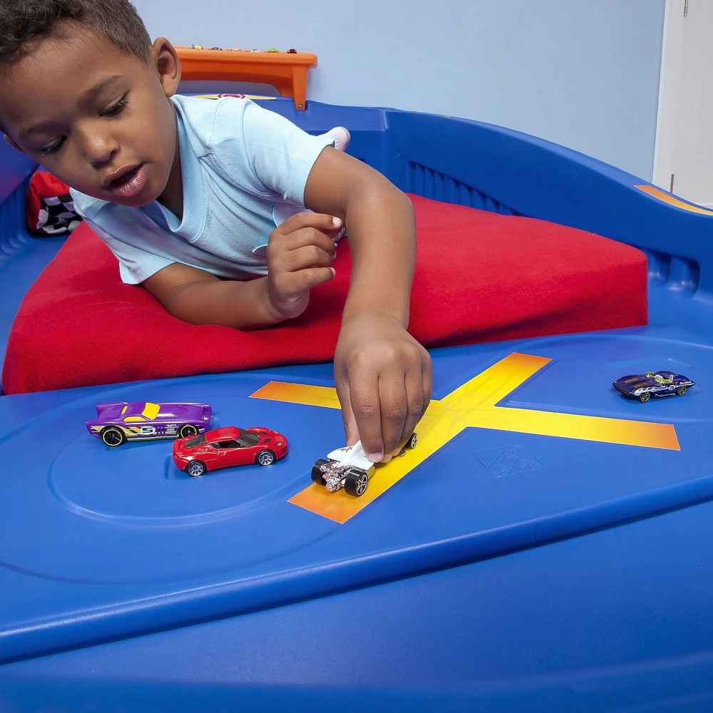 Lit d'auto de course Hot WheelsMC lit berceau à lit simple par Step2