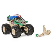 Monster Jam, Official Zombie Monster Truck, Die-Cast Vehicle, Bone Yard Trucks Series, 1:64 Scale