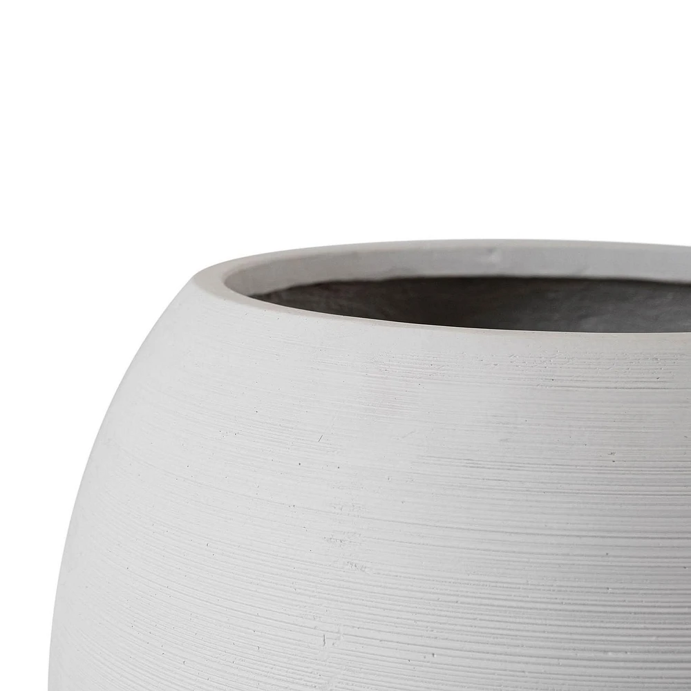 White Barolo Extra-Large Planter, 21.4"