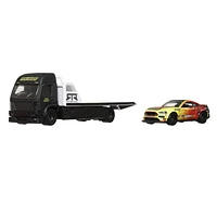 Hot Wheels Team Transport Truck & Race Car