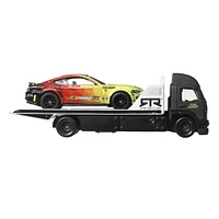 Hot Wheels Team Transport Truck & Race Car