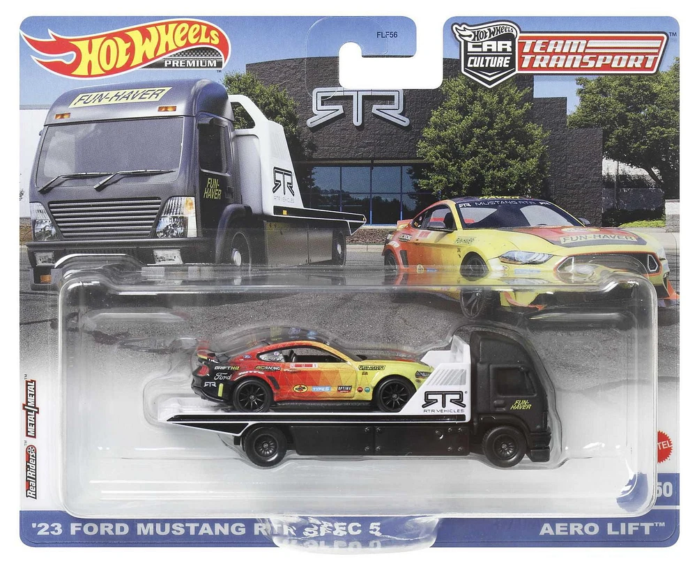 Hot Wheels Team Transport Truck & Race Car