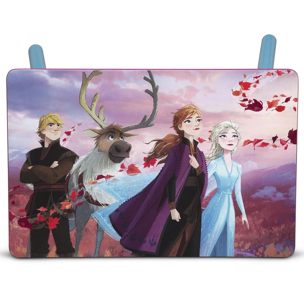 Solution pour salle de jeux de le Reine des Neiges II 4 pièces par Delta Children - L'ensemble comprend une table et 2 chaises et un organisateur de jouets à 6 bacs
