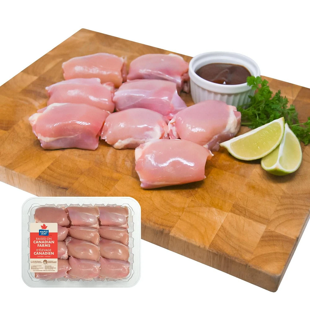 Maple Leaf Boneless Skinless Chicken Thighs Value Pack, 12 Thighs, 0.93 - 1.14 kg