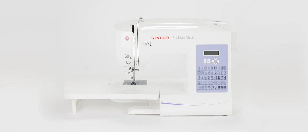 Singer© 5560 Fashion Mate™ Electronic Sewing Machine