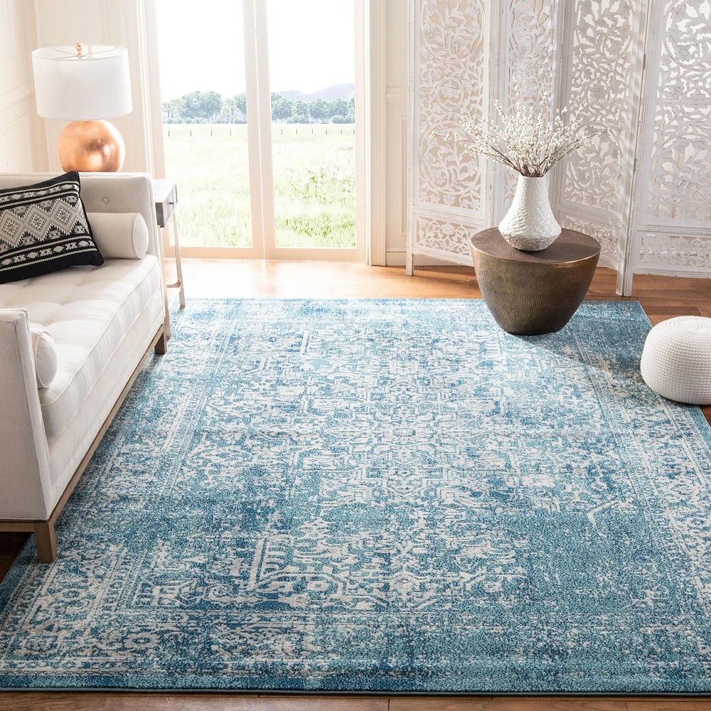 Safavieh Evoke Trena Traditional Area Rug