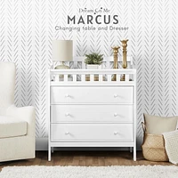Dream On Me Marcus changing Table and Dresser, 3 spacious drawers