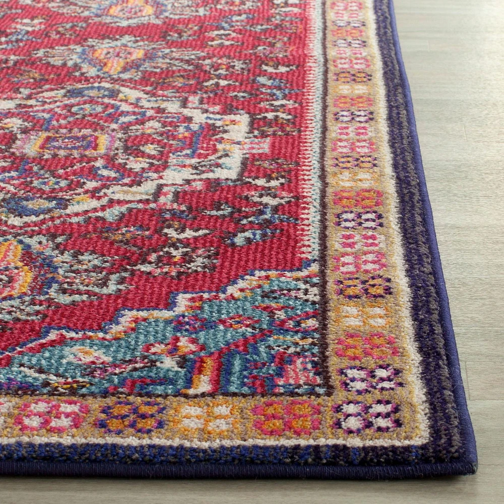 Safavieh Monaco Vivyan Traditional Area Rug