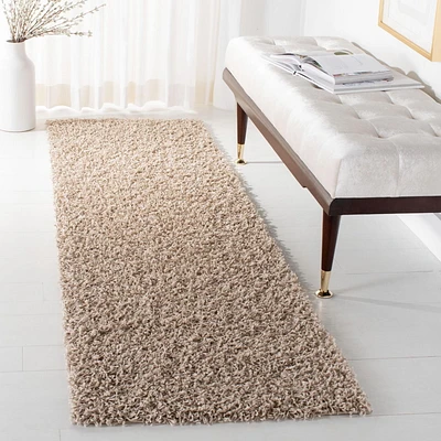 Safavieh Athens Solid Plush Shag Area Rug