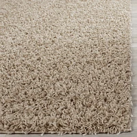 Safavieh Athens Solid Plush Shag Area Rug