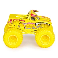 Monster Jam, Official Zombie Vs. El Toro Loco Die-Cast Monster Trucks, 1:64 Scale, Kids Toys for Boys Ages 3 and up