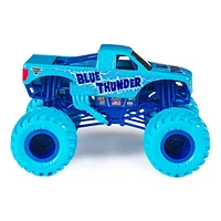 Monster Jam, Official Bakugan Dragonoid Monster Truck, Collector Die-Cast Vehicle, 1:24 Scale, Kids Toys for Boys and Girls Ages 3 and up