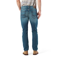 Signature by Levi Strauss & Co.™ Men's Regular Fit Taper Jeans