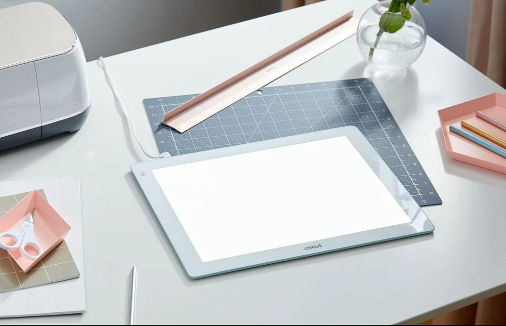 Cricut® BrightPad®