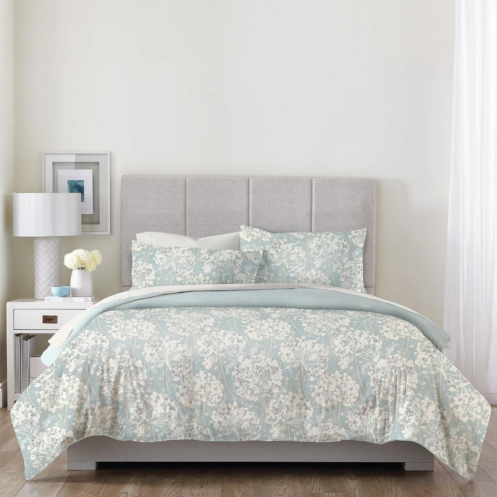 Wabasso Light Blue Floral Queen Bed-in-a-bag