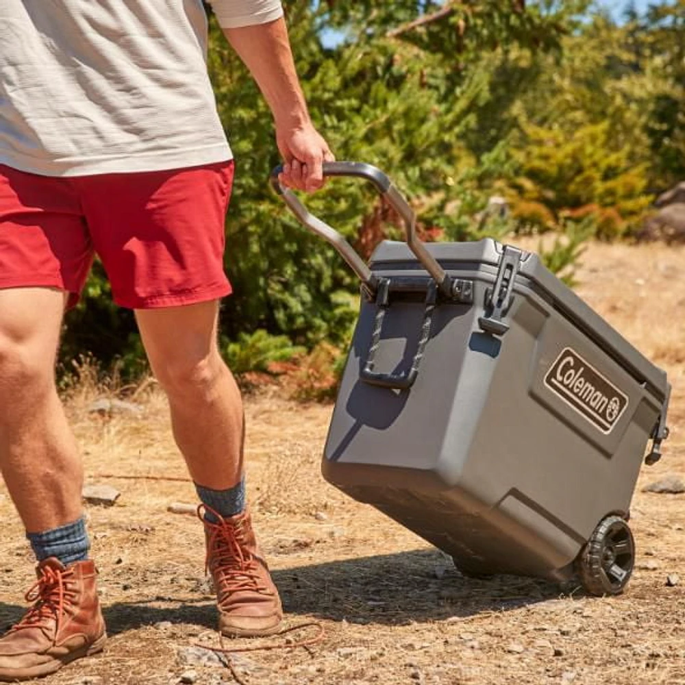 Coleman Convoy Series 65-Quart Cooler With Wheels, 61.5-Litre Camping Cooler