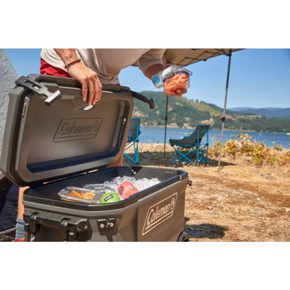 Coleman Convoy Series 65-Quart Cooler With Wheels, 61.5-Litre Camping Cooler