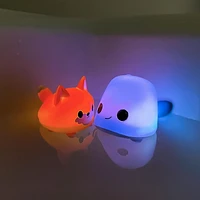 Ensemble de 5 jouets de bain pour bébé et tout-petit âgés de 6 mois et plus, unisexes, avec des animaux lumineux Hopscotch Lane. Ensemble de 5 jouets lumineux pour le bain en forme d'animaux pour bébés et tout-petits.