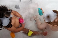 bblüv  Büddies Interchangeable Silicone Bath Toys