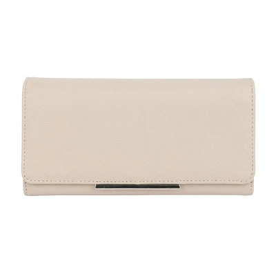 Portefeuille chic. Grand espace