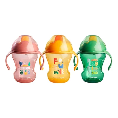 Gobelet d'entraînement à bec de Tommee Tippee, avec poignées, motifs assortis (7 m+, 3 pièces)
