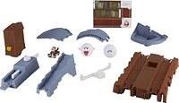 Hot Wheels Mario Kart Boo's Spooky Sprint Track Set