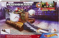 Hot Wheels Mario Kart Boo's Spooky Sprint Track Set