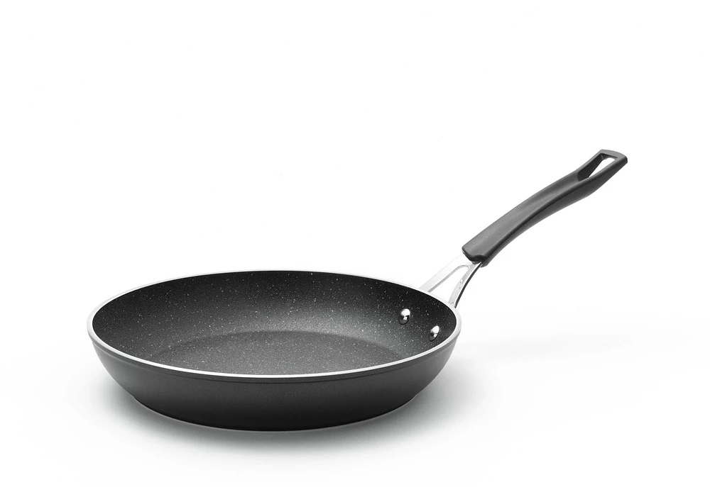 Ricardo The Rock Forged Aluminum Frypan