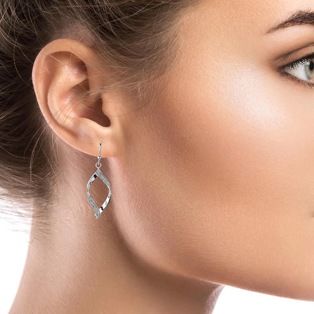 Boucle d'oreilles pendante
