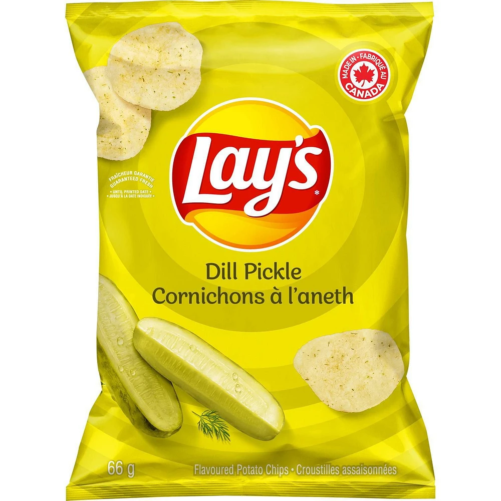 Lay's Dill Pickle flavoured potato chips, 66g
