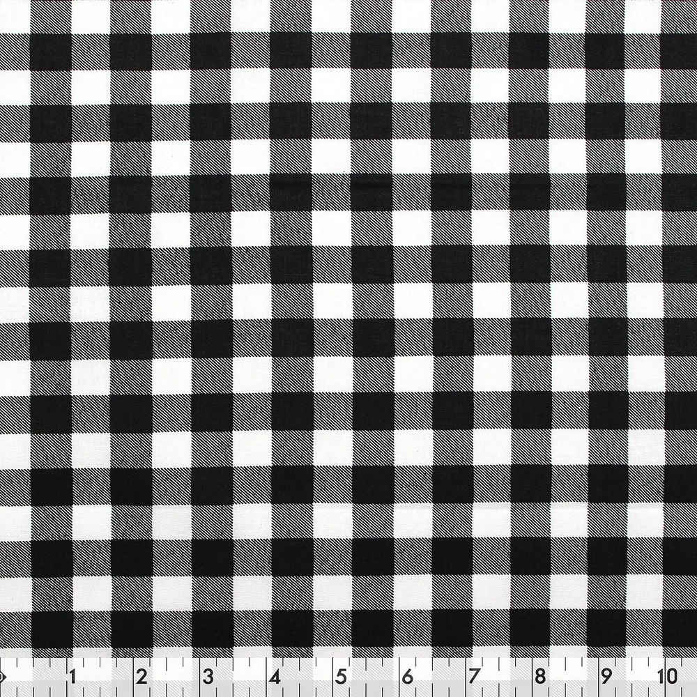 Fabric Creations White and Black Buffalo Plaid  Fat Quarter Pre-Cut Fabric - 18" x 21" / 45cm x 53cm, 18" x 21" / 45cm x 53cm