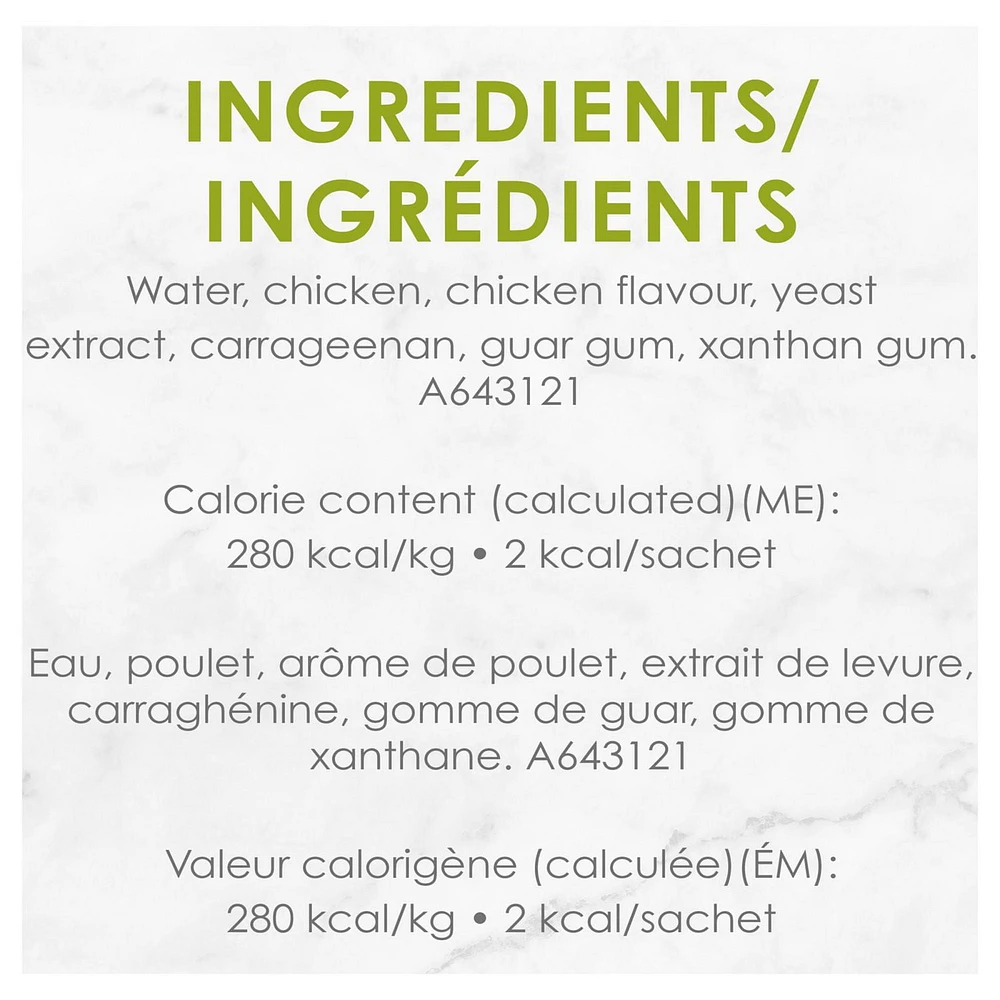 Fancy Feast Savoury Purée Naturals avec Poulet Naturel dans une Sauce Demi-Glace, Gâteries pour Chats 40 g 40g