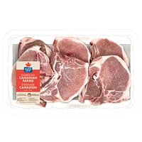 Maple Leaf Fresh Bone-In Pork Chops Sirloin and Center Combo Pack, 1 Sirloin, 2 Ribend, 3 Center Chops, 0.90 - 1.50 kg