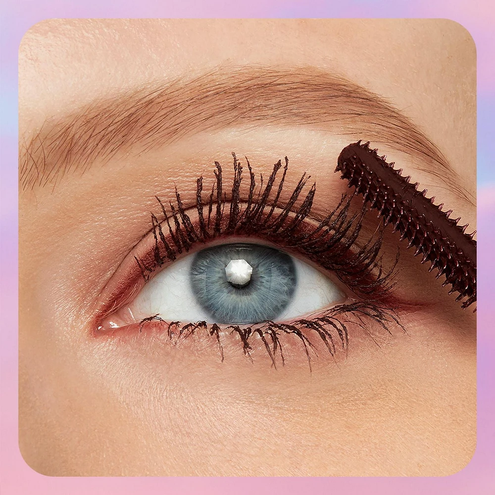 Mascara Lash Sensational Sky High de Maybelline New York Doublez le volume et la longueur